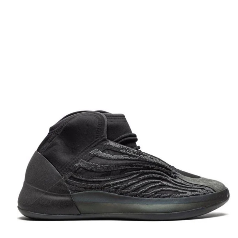 YEEZY QNTM "Onyx" sneakers